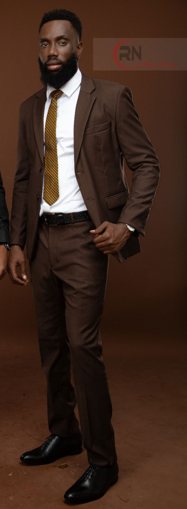 Ensemble costume marron