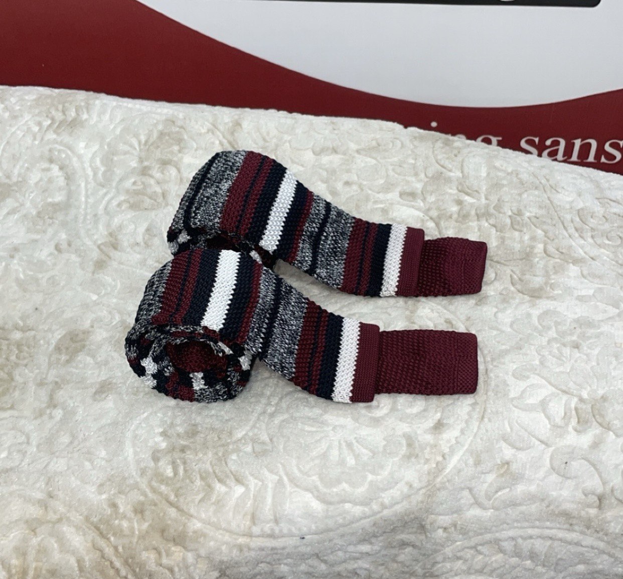 Cravate Tricot