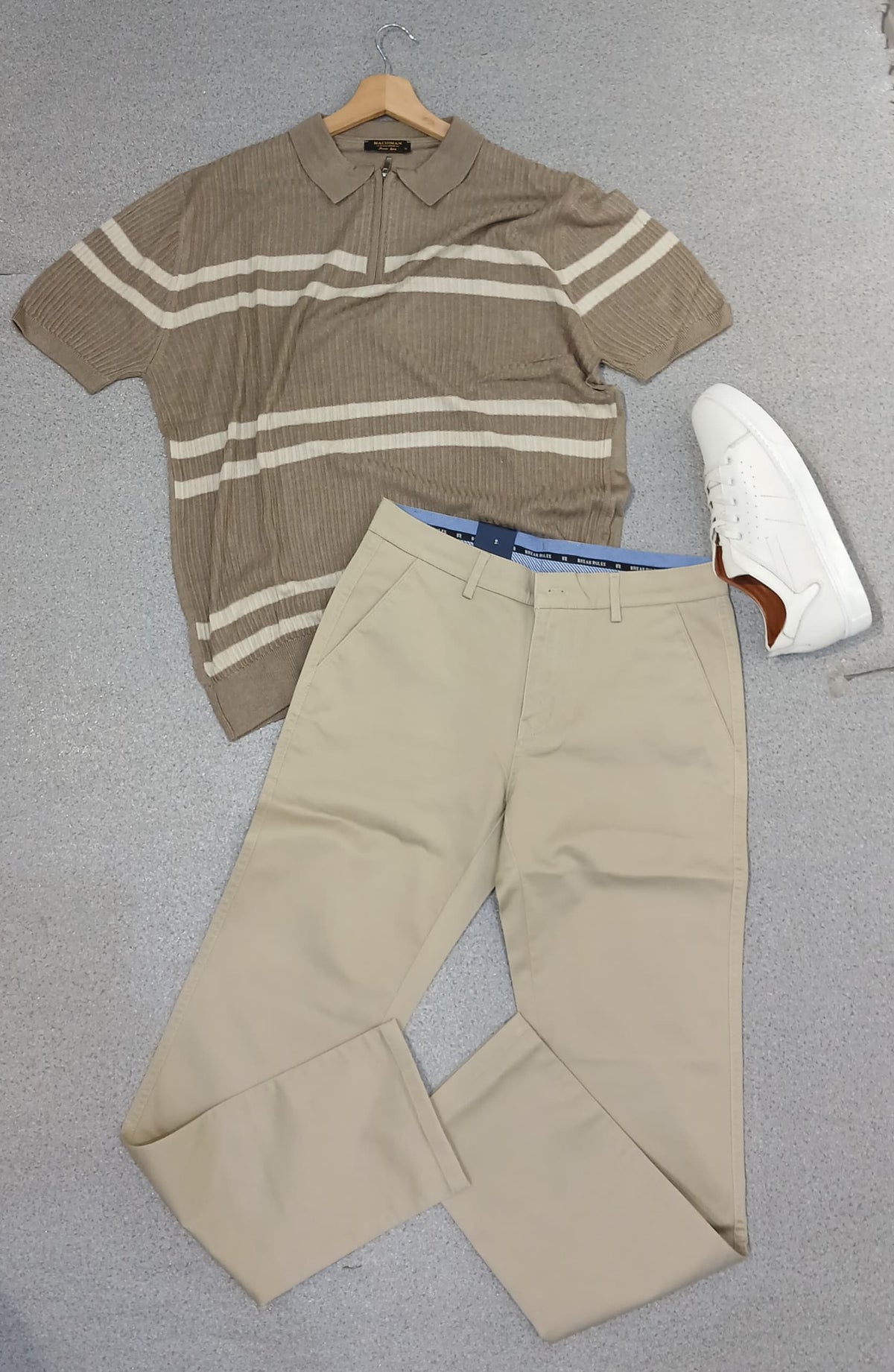 Ensemble Polo + kakki + Basket Blanc