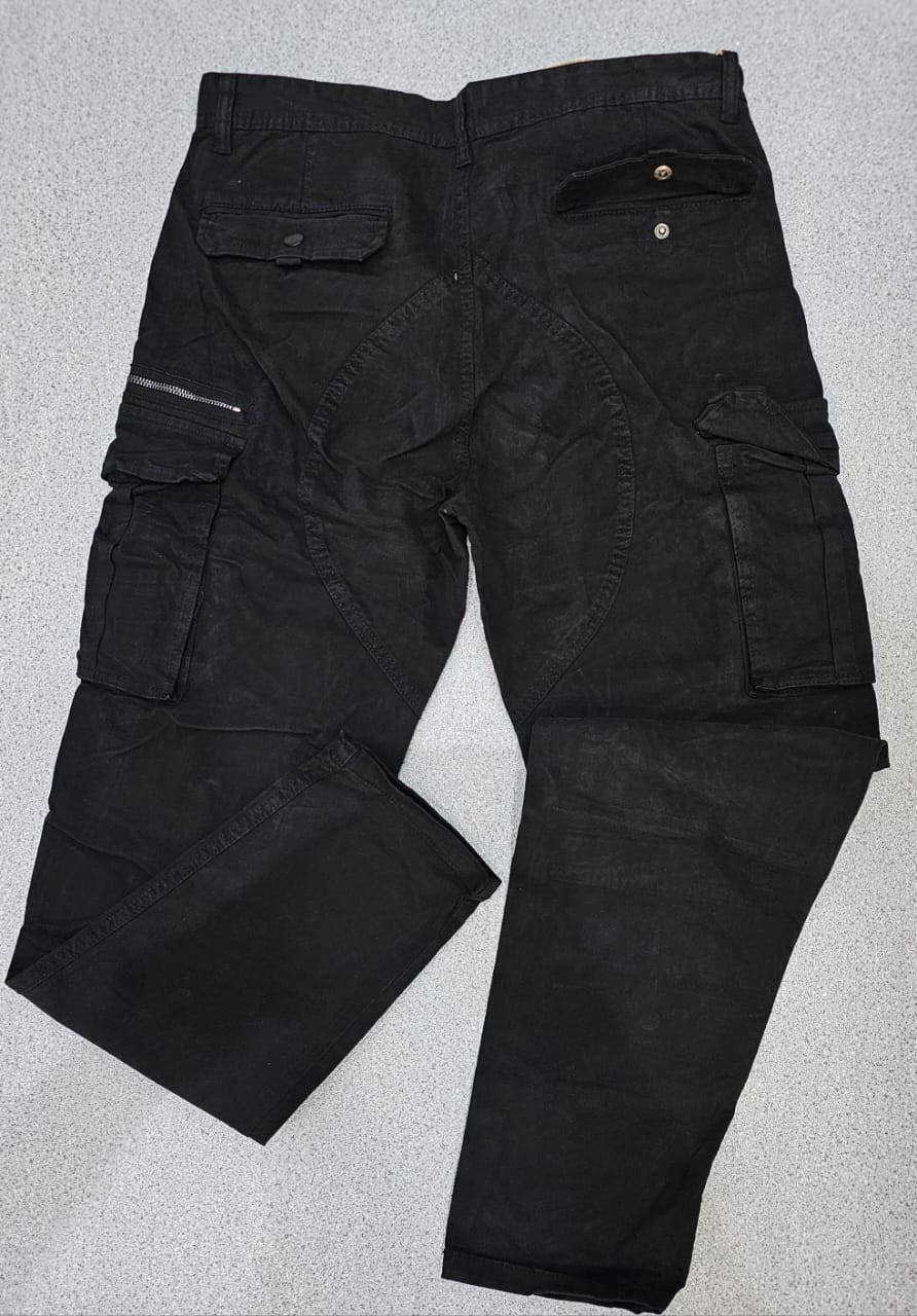 Kakki Cargo Noir