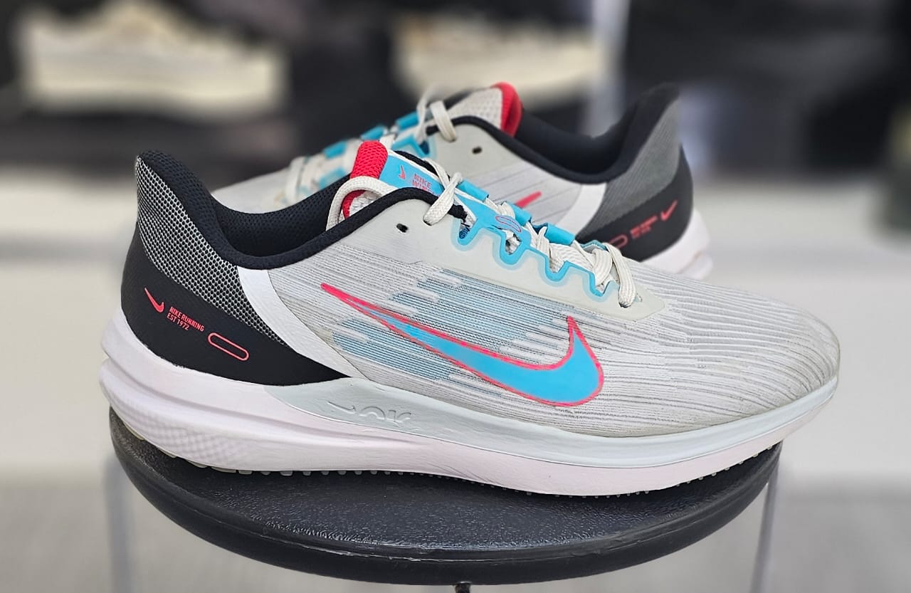 Chaussure N166