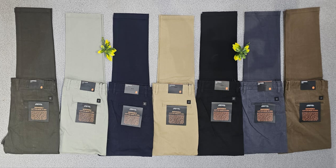 Pantalon Kakki