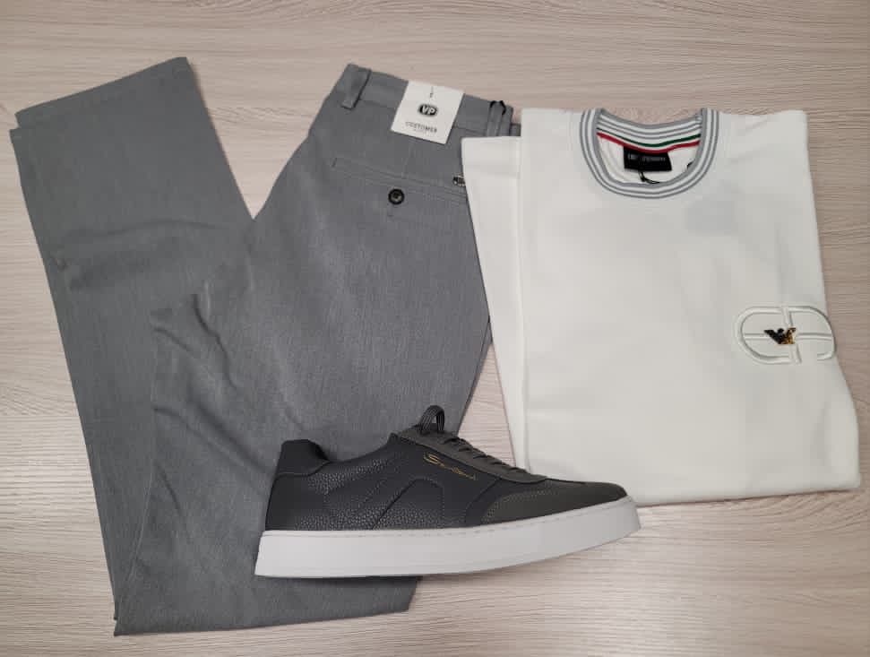 Ensemble kakki + Tshirt + basket