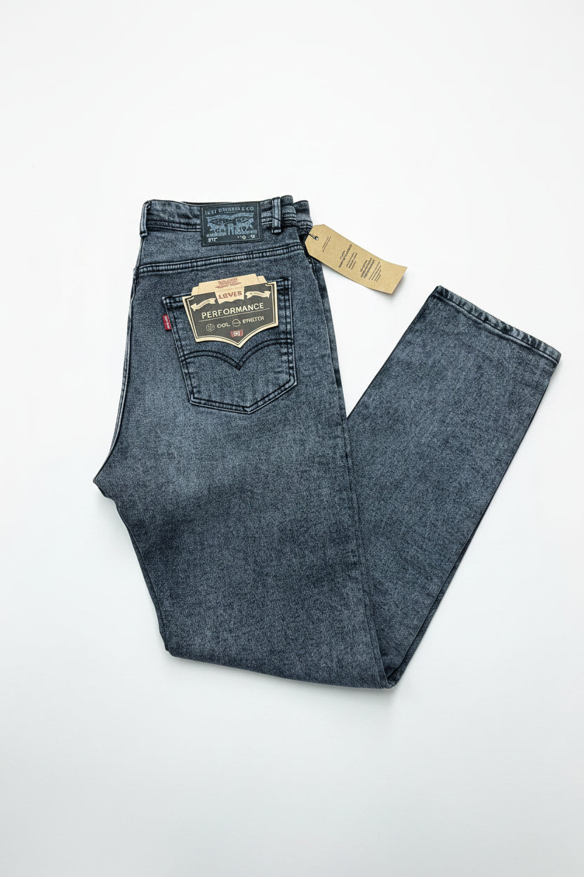 Jeans Levis gris délavé