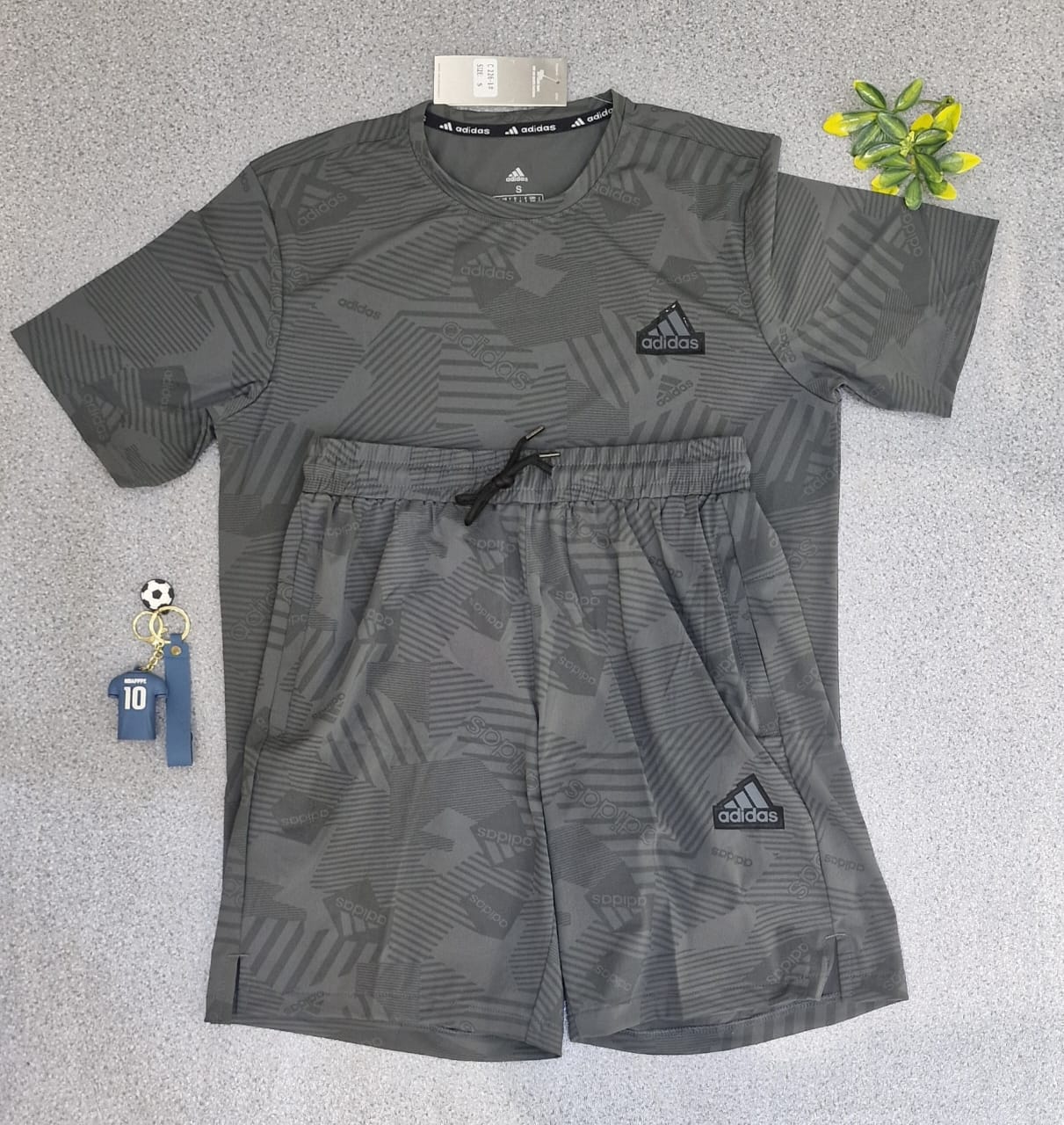 Ensemble short sport