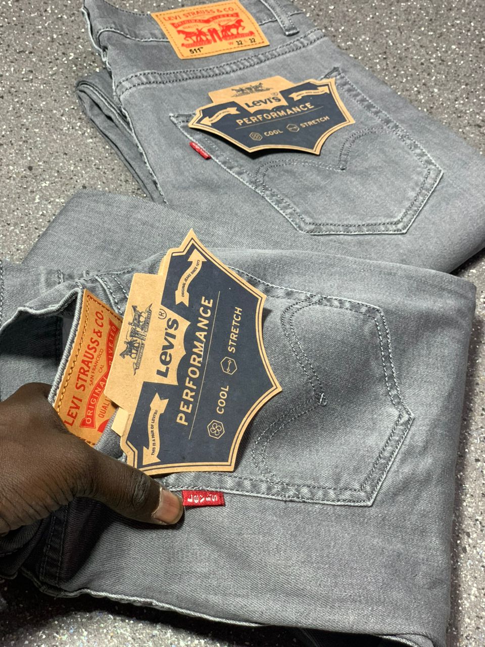 Jean Levis gris foncè