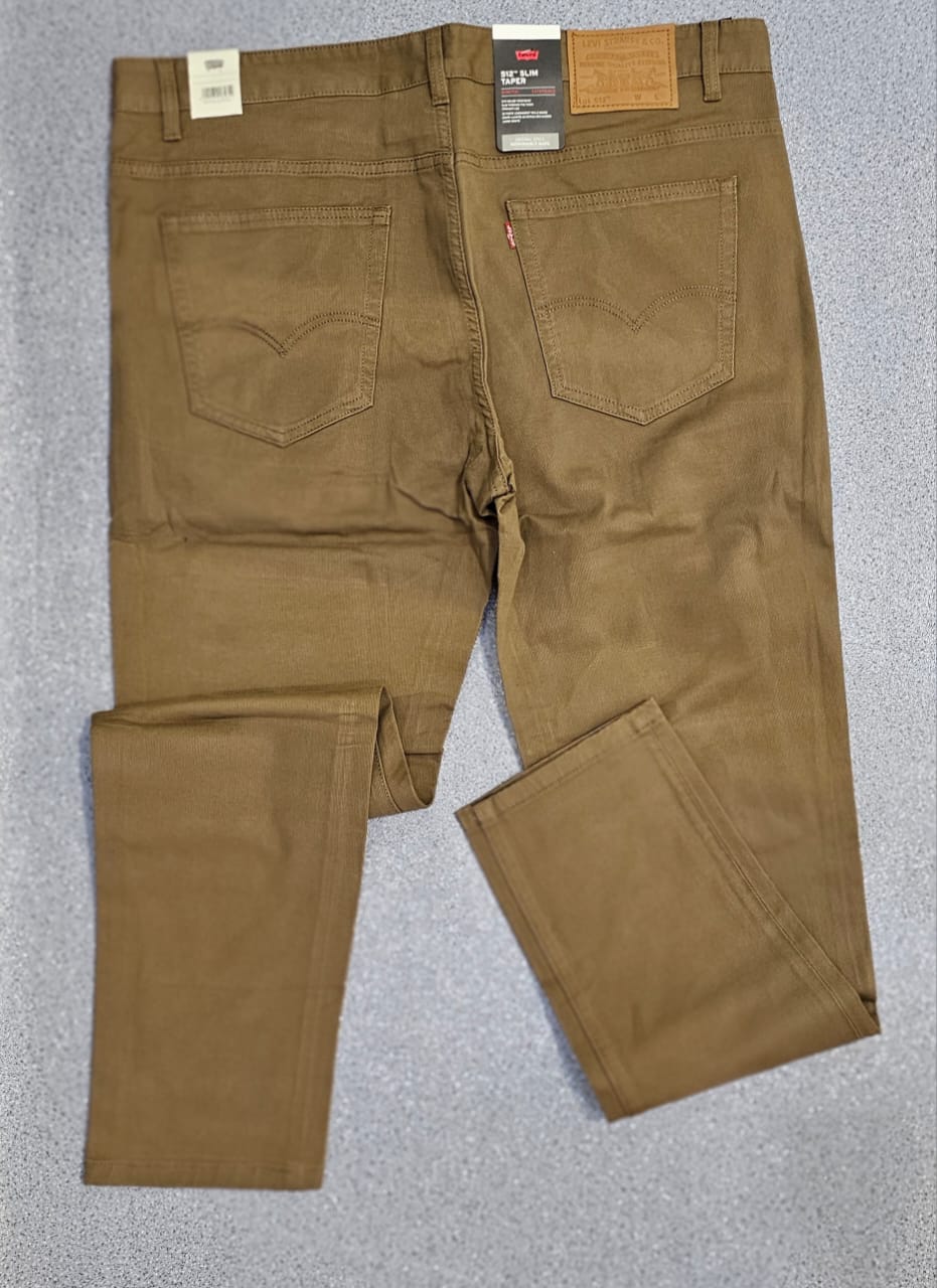 Kakki Levis Cafè au lait